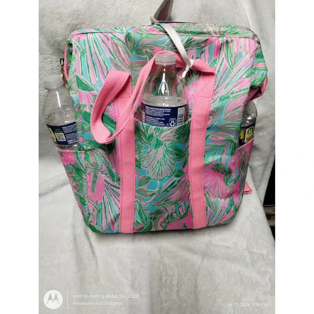 Lilly Pulitzer Coming In Hot Backpack Cooler Insulated Floral Bag Pink Green NEW